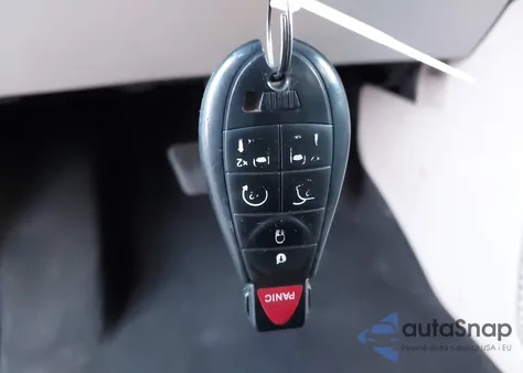 2018 Dodge Grand Caravan Sxt из США, поврежденный, VIN 2C4RDGCG3JR299021